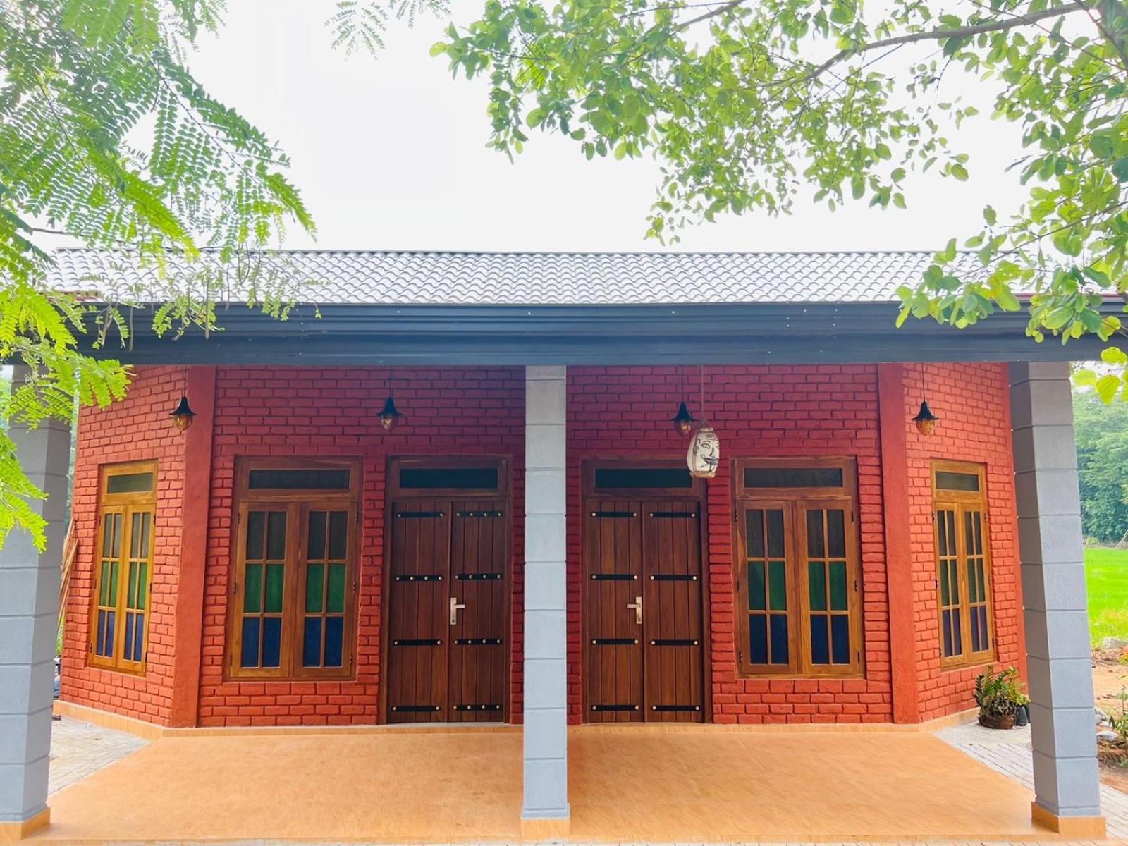 Maapagala Resort 锡吉里亚 外观 照片